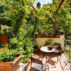 Casa Quaratesi Флоренция